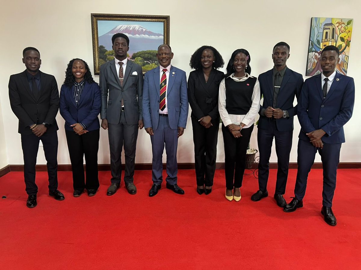 Barnabas Nawangwe tweet media