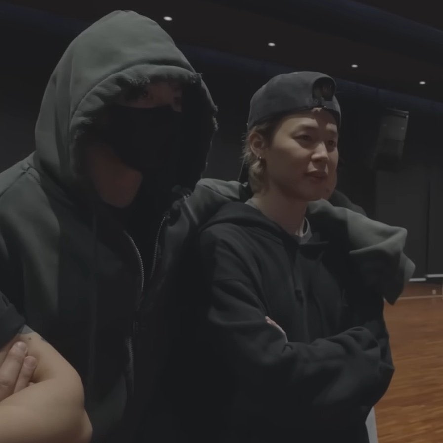 .𖥔 ݁ tweet media