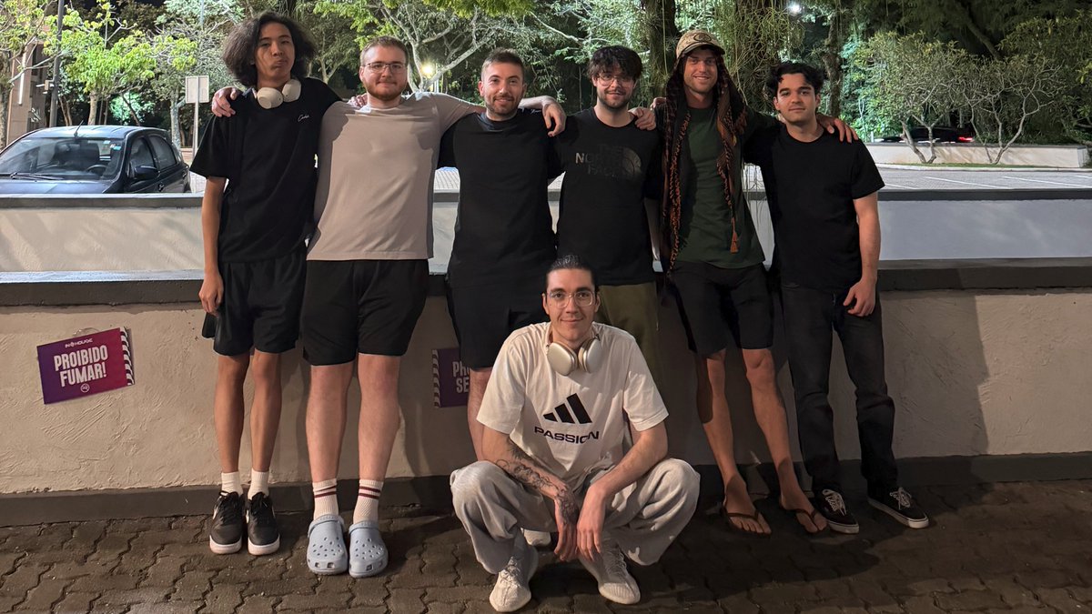 PassionUA.gg tweet media