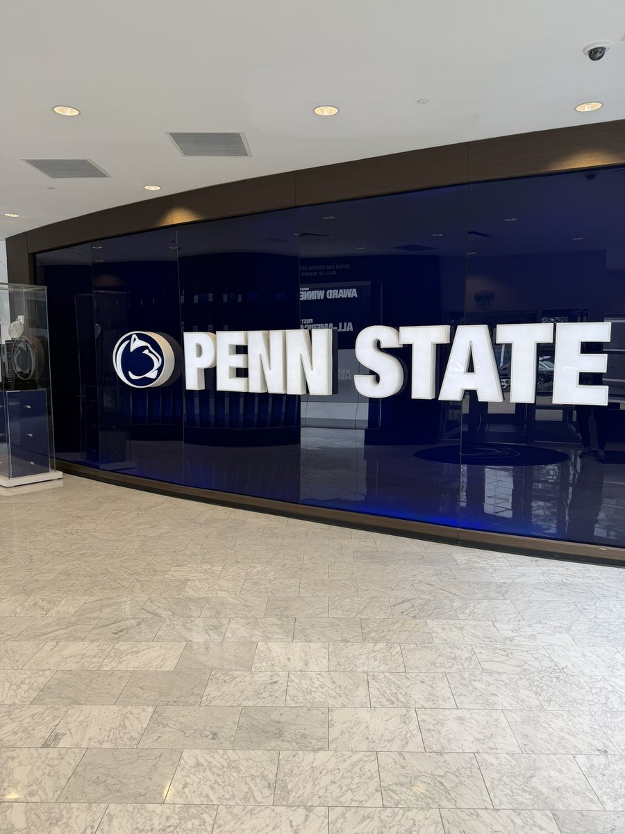 Thank you <a href="/Coach_Broom/">Deon Broomfield</a> for the invite to watch Practice at Penn State this past weekend! Excited to keep on building our relationship and to see what else Penn State has to offer! #AGTG 

<a href="/SWiltfong_/">Steve Wiltfong</a> <a href="/JustinFaires/">Justin Faires</a> <a href="/BenDavisFB/">Ben Davis Football</a> <a href="/GregSmithRivals/">Greg Smith</a> <a href="/EzeObiora2/">Coach Eze Obiora 🇳🇬</a>