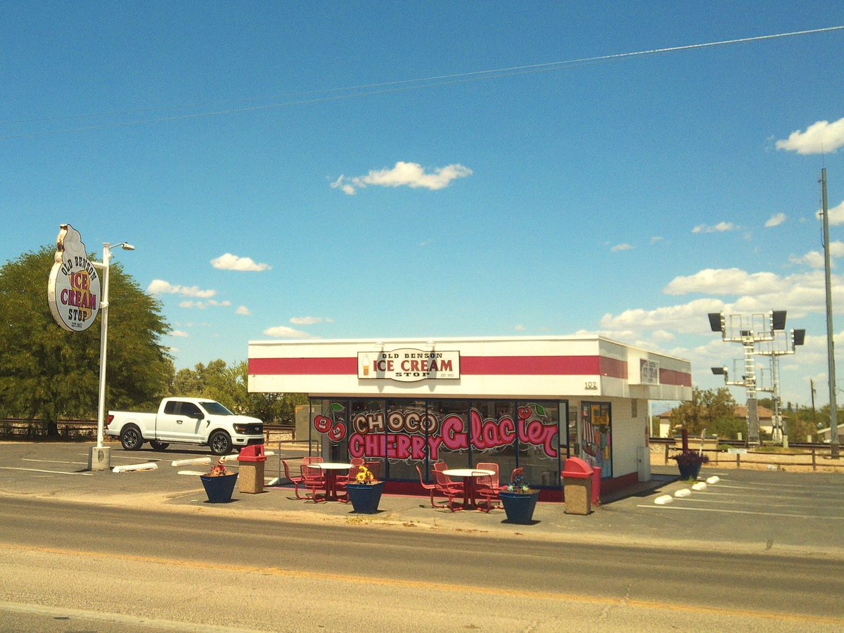 FILET SIMIGNON tweet media