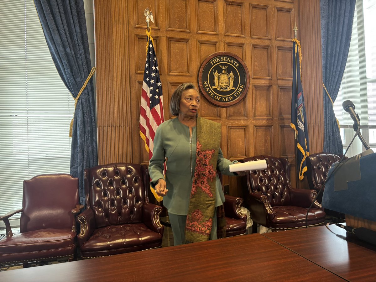 AJeffNY's tweet photo. VINDICATION FOR STREETSBLOG: State Senate Majority Leader Andrea Stewart-Cousins told reporters claims that fraud was driving up car insurance premiums were unfounded and insurance companies themselves say it’s actually insurance payouts. https://t.co/dqHaZdcul7