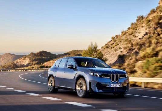 automotorcope's tweet image. Tu tiempo ⏱ #motor en @COPE @Poniendocalles Antes ⁦@HerreraenCOPE⁩ @losfosfonautas @puertoen Te contaremos #noticias #coches #novedades ⁦@BMWGroupEspana⁩ #BMWiX3 #usados ⁦@Ganvam⁩ ⁦@FundacionCNAE⁩ #conductores #carreteras