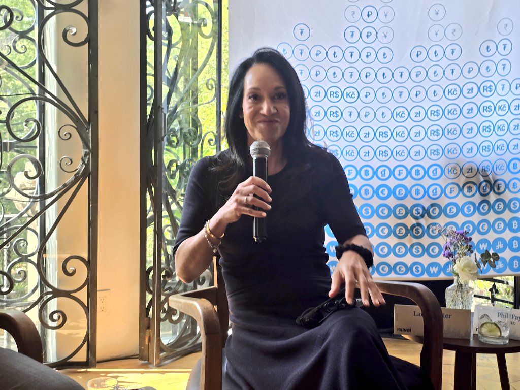 karinardgzp's tweet image. Si la experiencia del usuario es positiva, el usuario regresará. Por el contrario, una tasa de aprobación lenta o complicada lleva a perder ventas. Mejores opciones de pago es una ventaja competitiva: Laura Miller. CRO de @Nuvei 

#pagosdigitales #wallets #digitalización