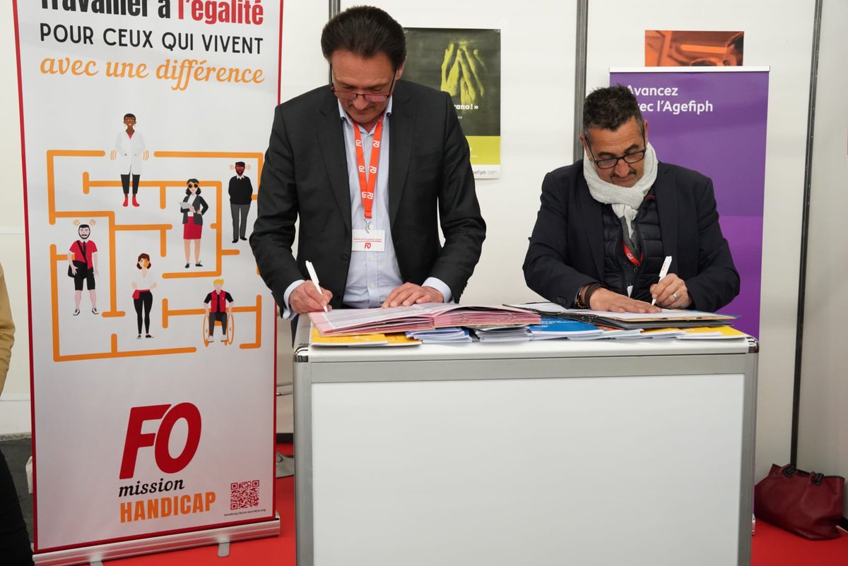 force_ouvriere's tweet image. @SouillotFo a signé lors du #CongresFO à Dijon la convention cadre avec l'Agefiph. Pour FO le #handicap est un sujet à chaque instant, porté avec FOrce et conviction !