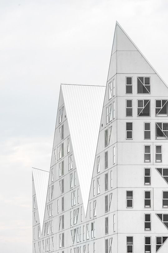 archinerds's tweet image. The Iceberg, Julien De Smedt Architects, Aarhus, Denmark, 2013.

Follow archinerds for your daily dose of architecture
#archinerds #architecture #jdsarchitects #aarhus #denmarkarchitecture
