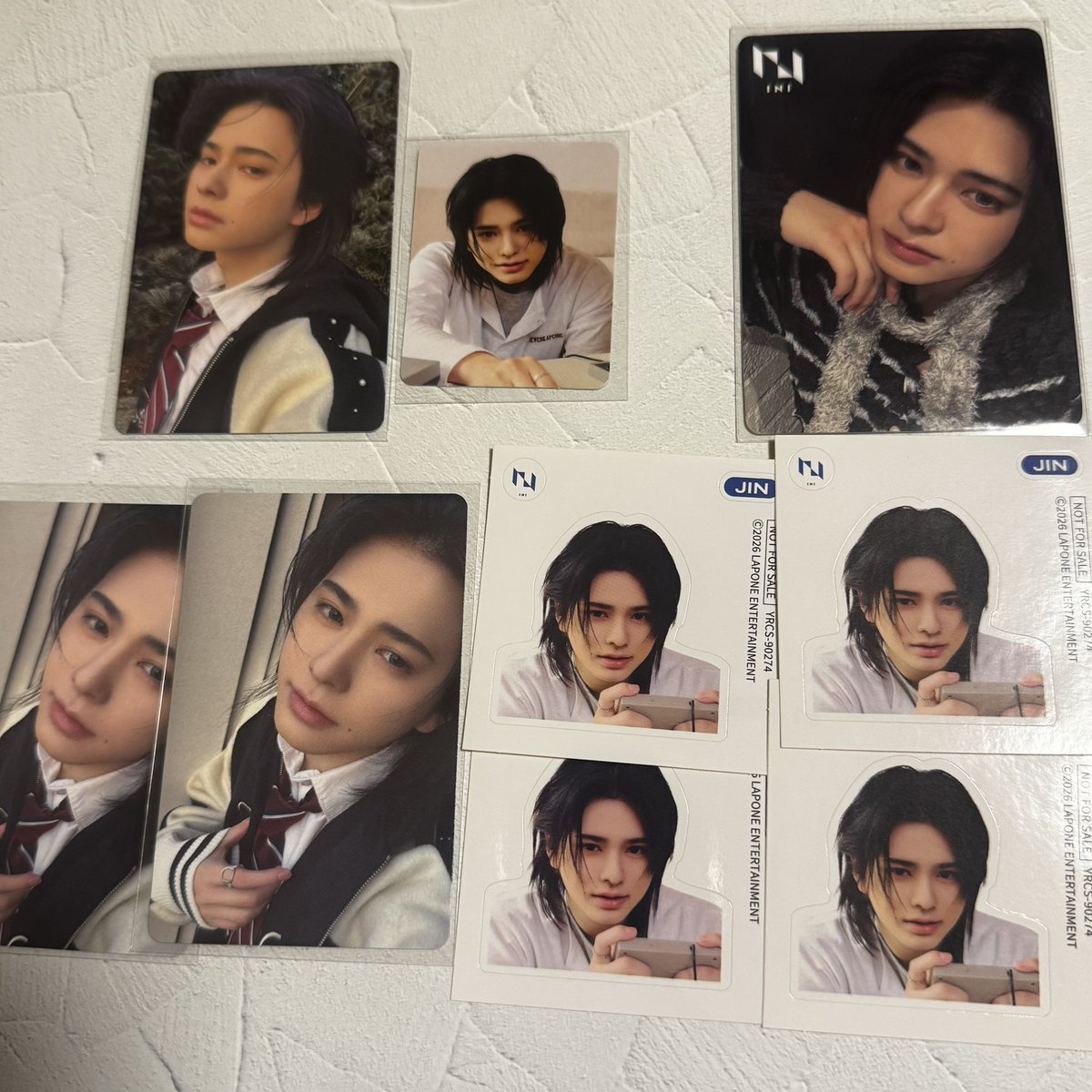 フユツキ tweet media