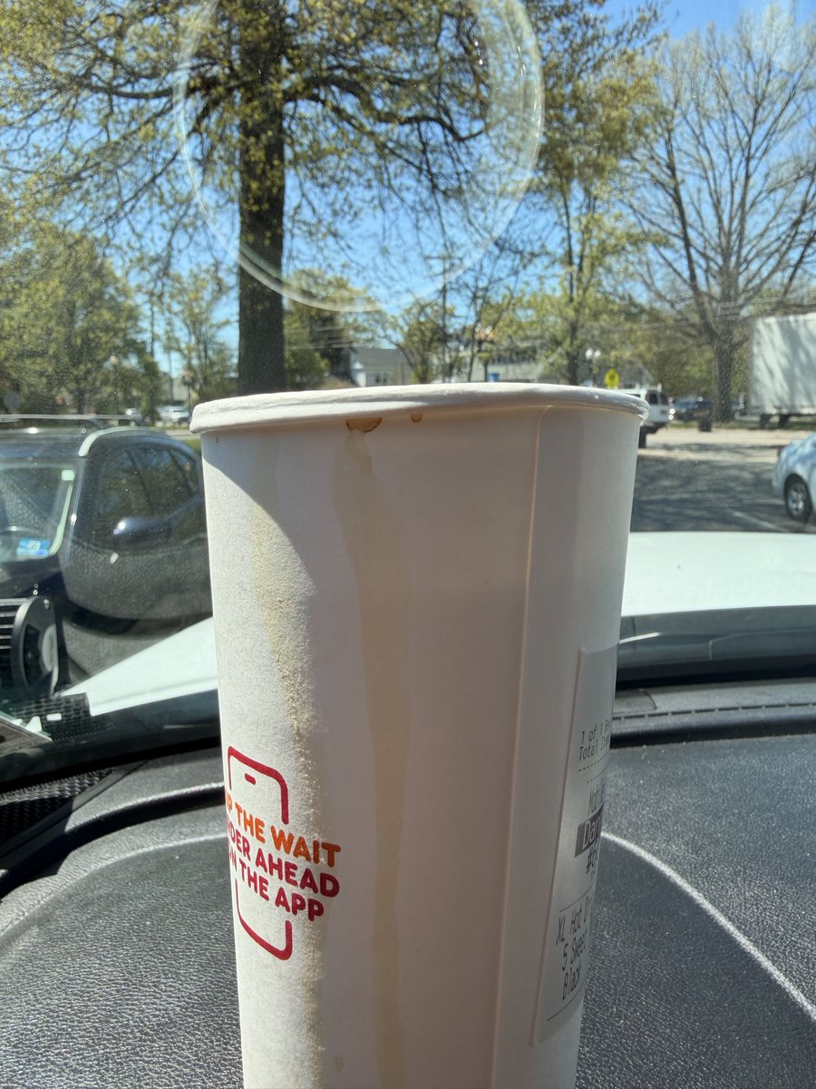 DannyAndTheFlow's tweet image. Thank you @dunkindonuts for a soaked seat and extra toasted nuts on this fine morning. Who needs caffeine when you can have hot coffee to the taint?
Going to change my pants now and clean my seat. Maybe better cups.  The edge is rolled over. #toastednuts #wakeup #hello