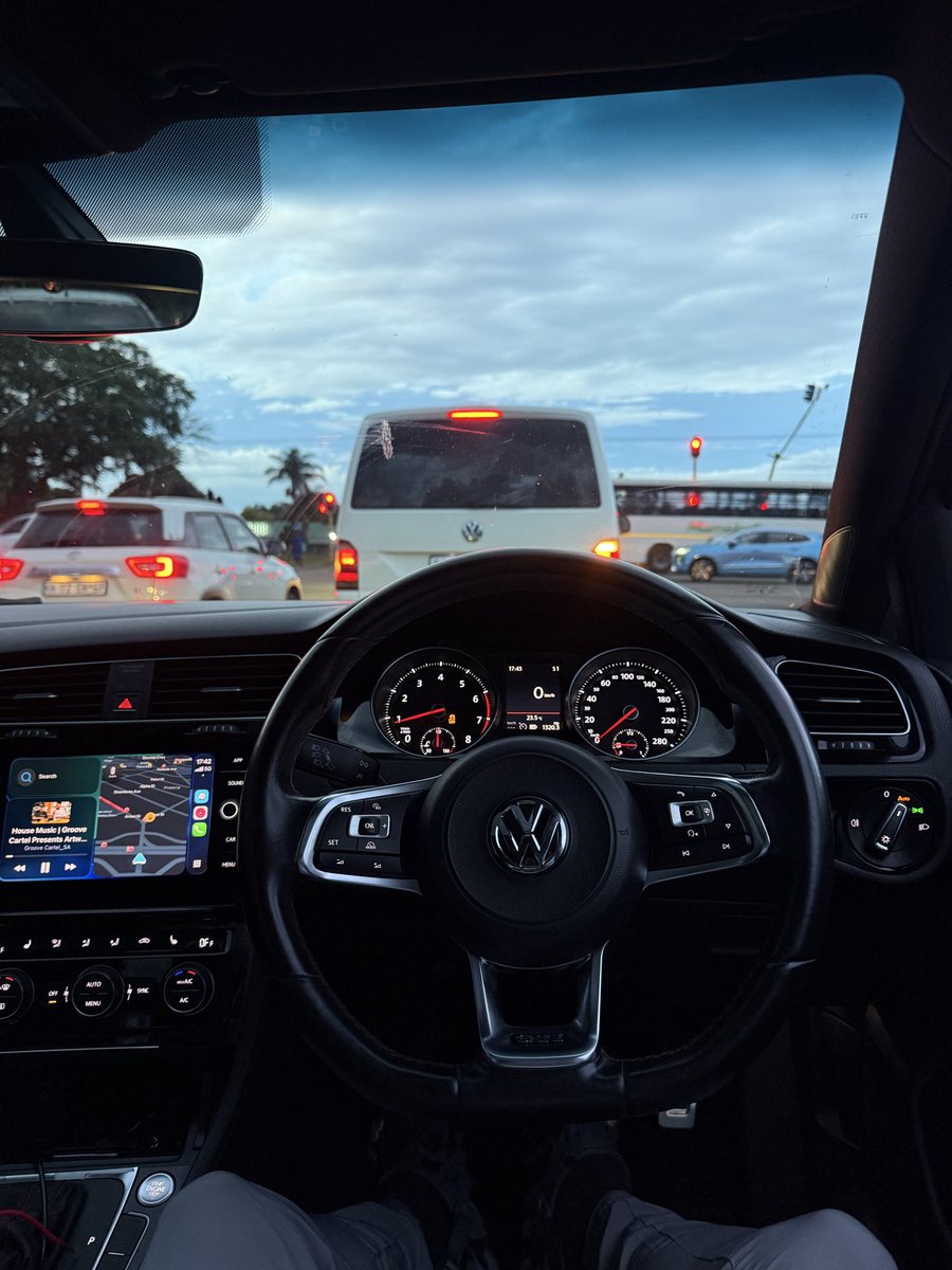 NickyNesh_'s tweet photo. Cockpit 🫡 https://t.co/Dea5n27iRJ