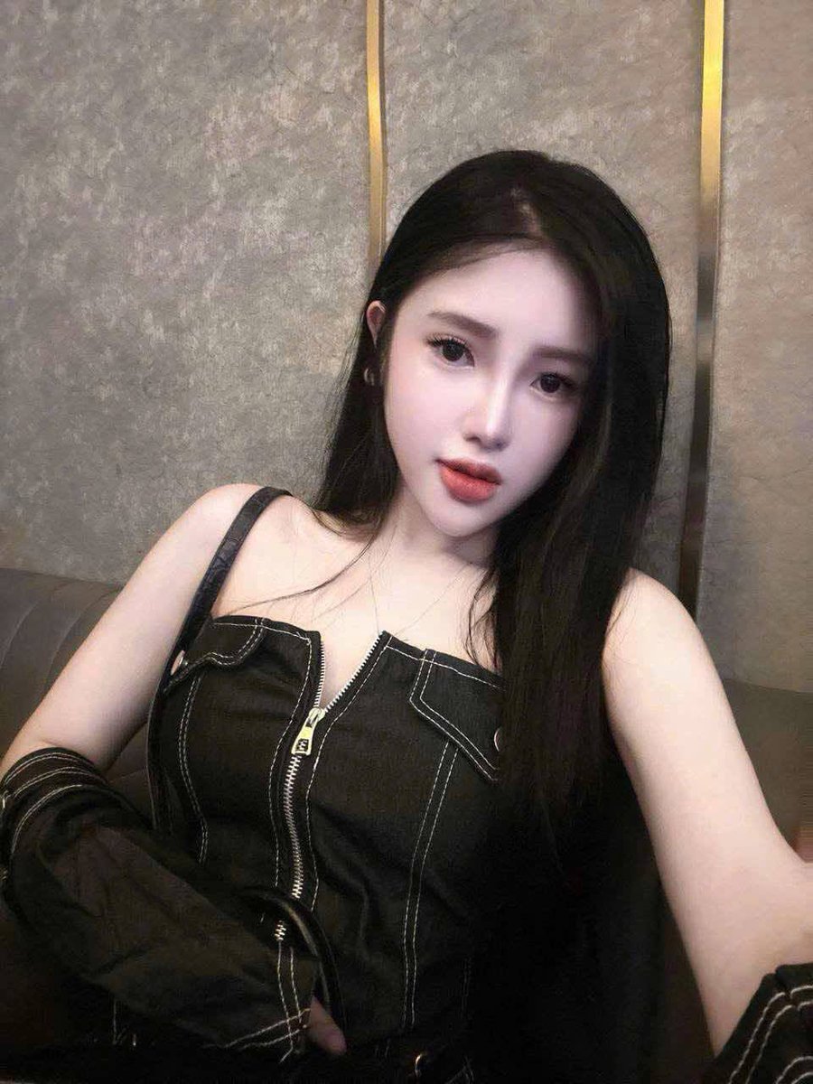 Bengavi212's tweet photo. Muốn mặn thì thêm muối, muốn đắm đuối thì yêu em. https://t.co/IW3Q15EZWb