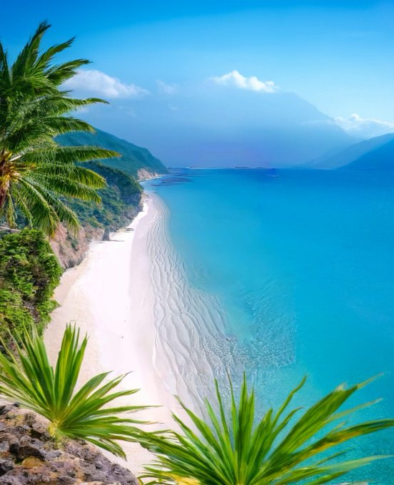 Travitinerary's tweet photo. Sea you Soon https://t.co/yWwqUtoj9z