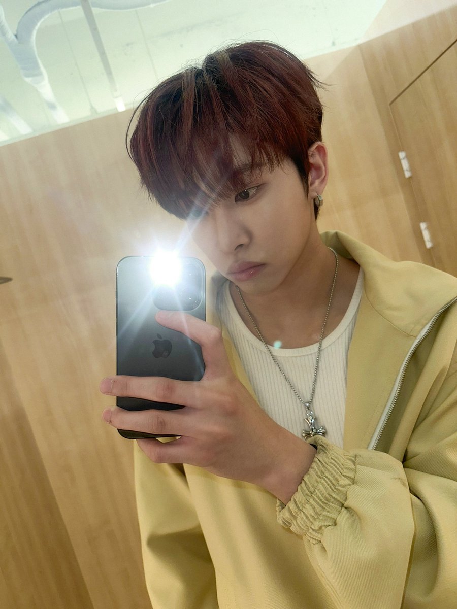 TRENDZ (트렌드지) tweet media