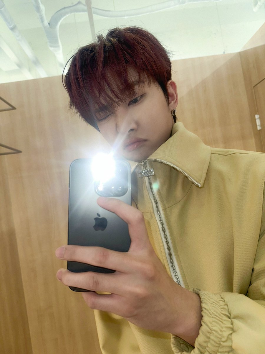 TRENDZ (트렌드지) tweet media