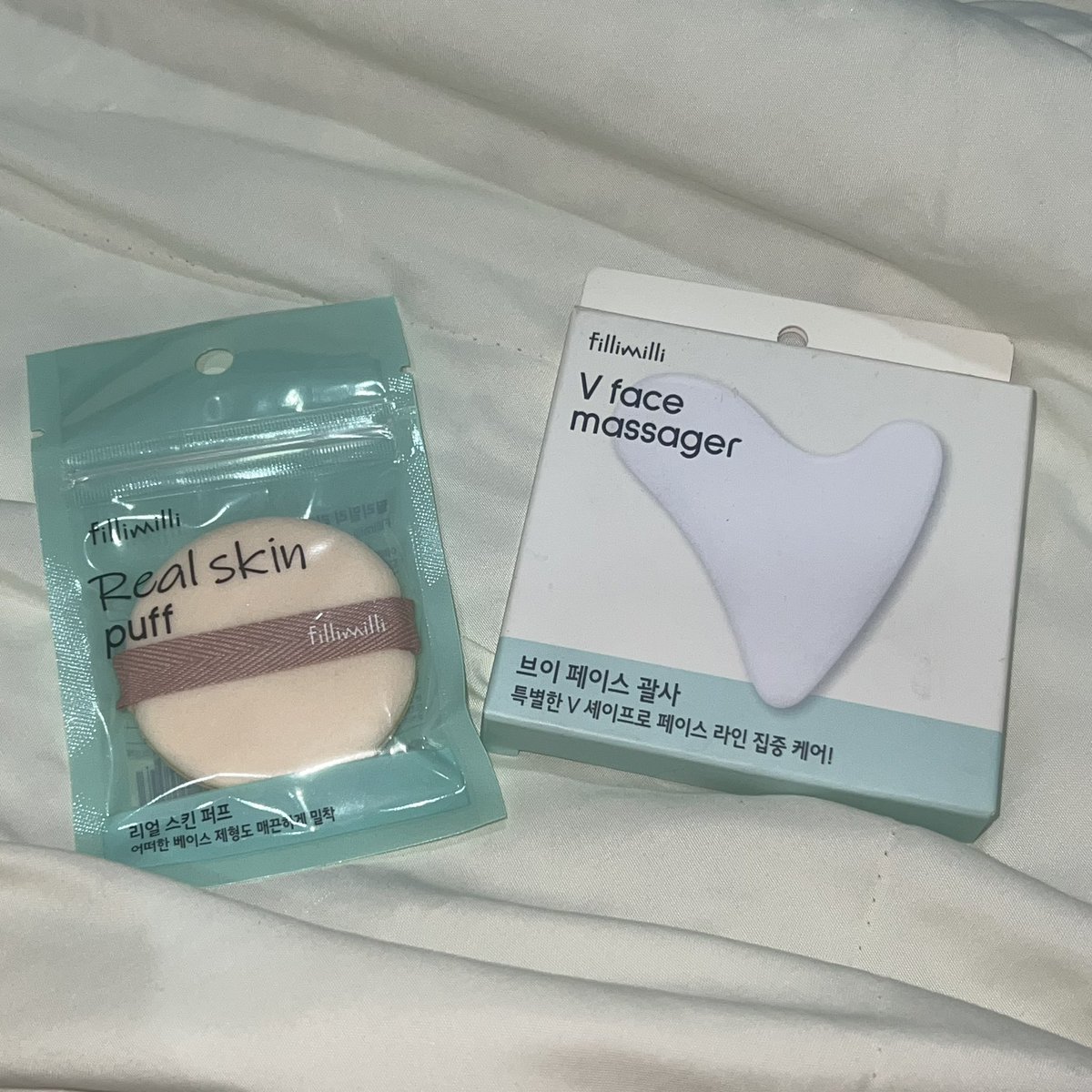 lastonepercent_'s tweet photo. ( ส่งต่อ ) มือ1 ไม่แกะ
💌 fillimilli กัวซา
แถมพัฟ
— 120 ส่งฟรี ( from 280+ )
#fillimilli #ส่งต่อเครื่องสําอาง #ส่งต่อเครื่องสำอางมือสอง #เครื่องสำอางมือสอง https://t.co/u22e5iX1RZ