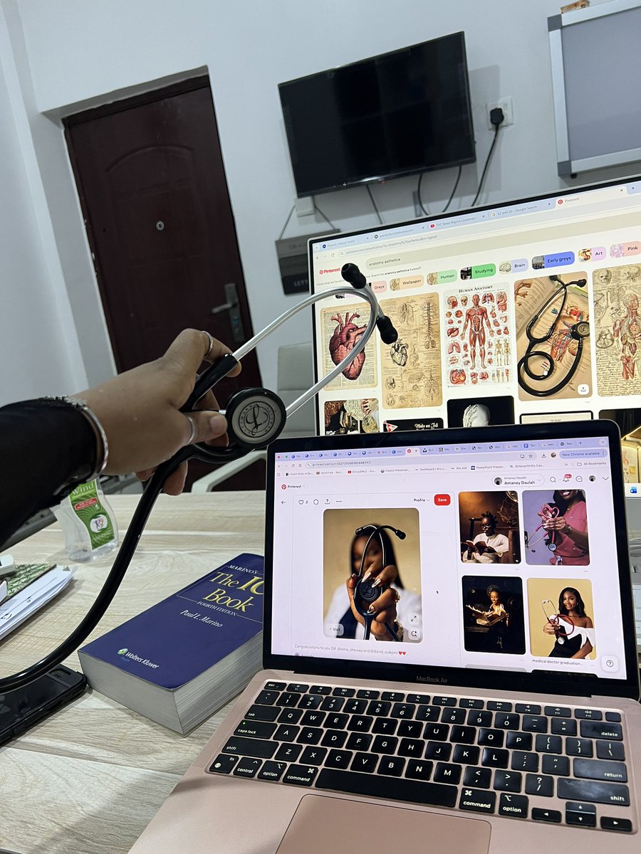 Dr_Shollyb's tweet photo. Unfiltered doctors life 🩺 #pov https://t.co/skNl3KdUvC