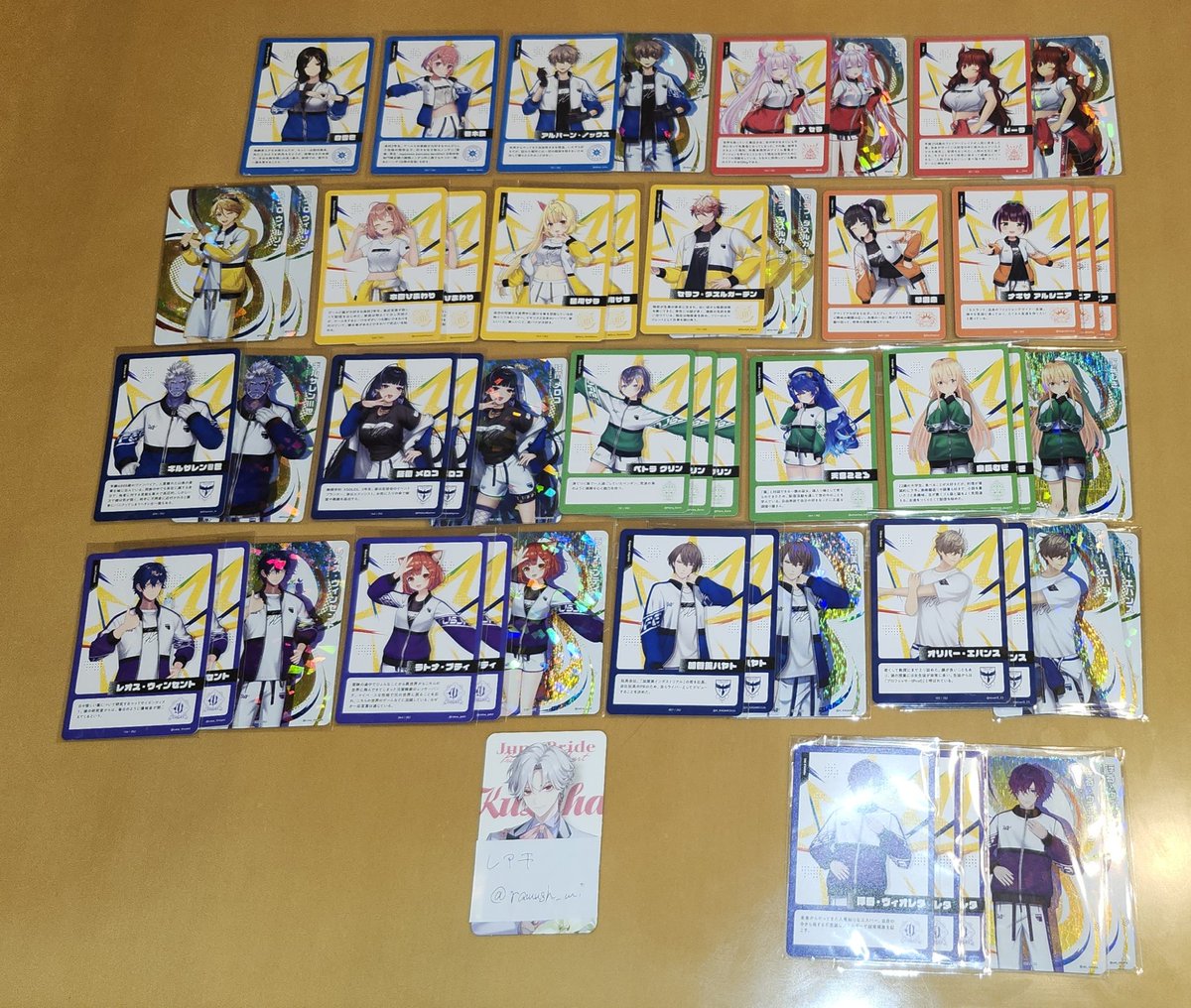 レアチ tweet media