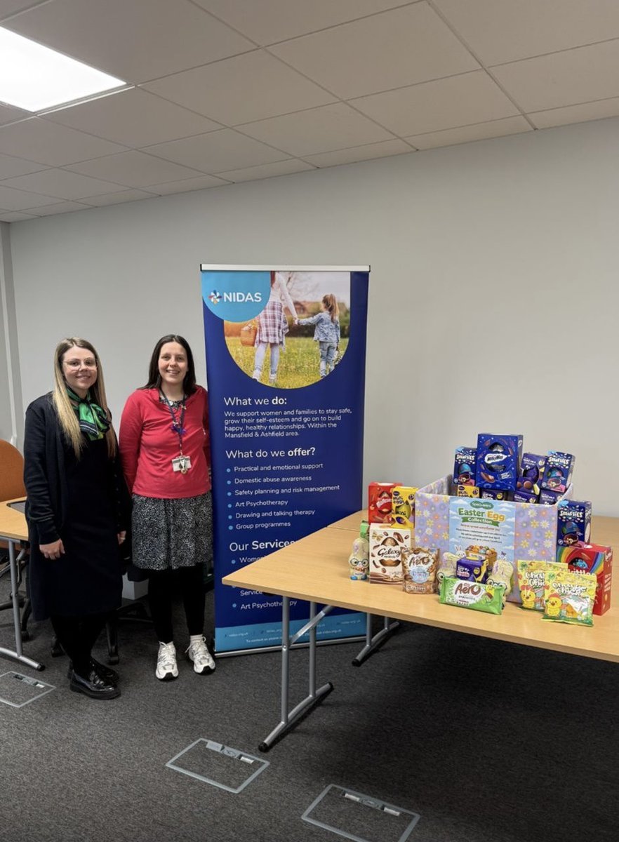 nidas_org_uk's tweet image. Huge shoutout to Specsavers Mansfield for their egg-cellent donation! 🐣✨

They’ve been busy collecting Easter treats for the families we support across #Nottinghamshire. Community kindness in action! Thank you for helping us spread some joy.