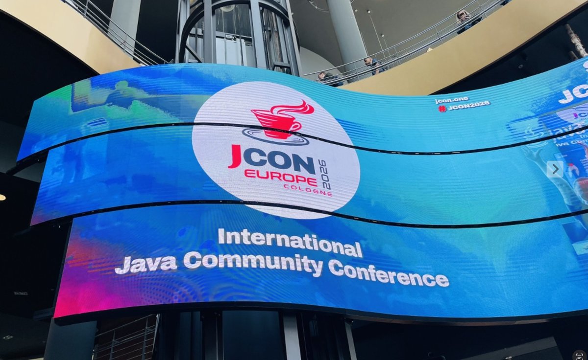 wsespindola's tweet image. At @jcon_conference Europe 🇩🇪

Conferences aren’t just about talks.

They’re about:
• conversations going deeper than slides
• real-world insights
• unexpected connections
• accelerated learning
1 good idea = ROI 💡
It’s not content. It’s growth.

#Jcon #TechConference #Java