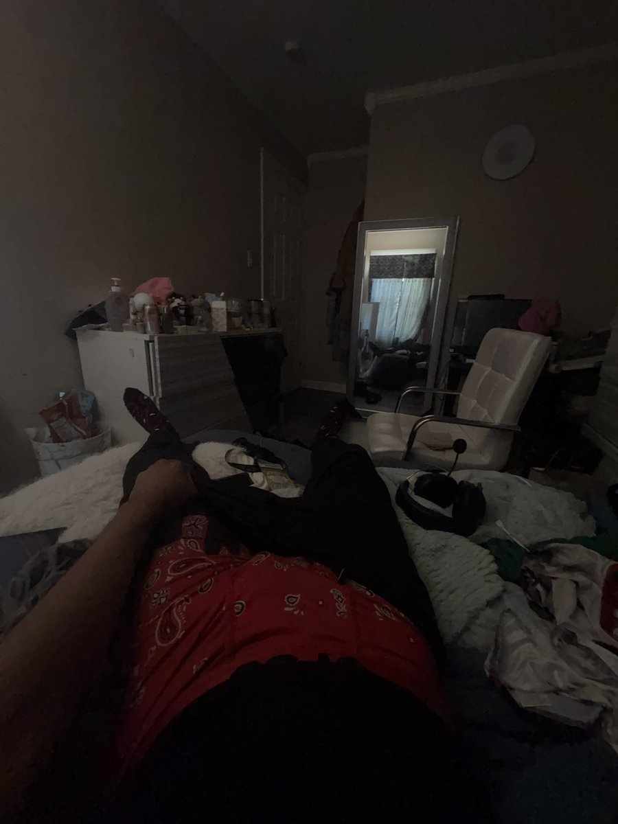 famousrnkamm tweet media