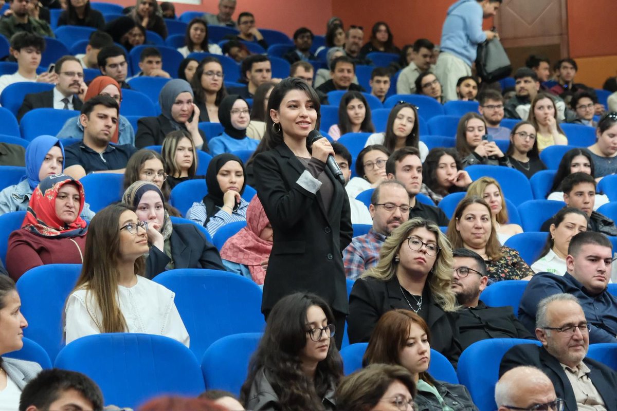 Mevlüt Çavuşoğlu tweet media