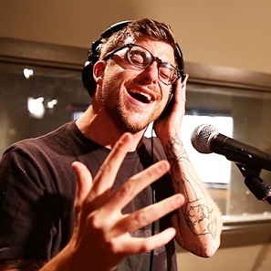 daily AG as otters 🦦 tweet media