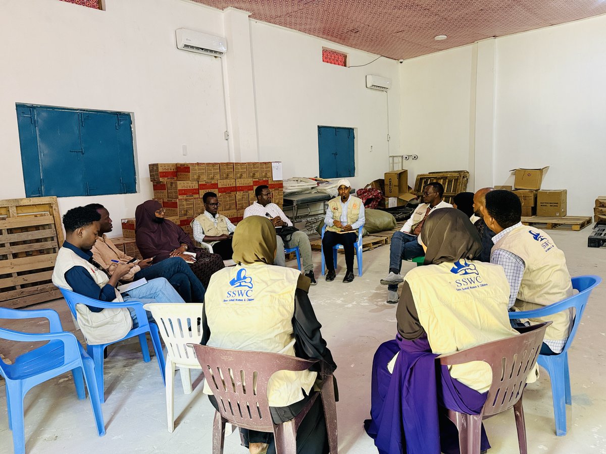 S_S_W_C's tweet image. with CARE, BRA &amp;amp; Galmudug MoH is conducting joint monitoring in Adado—assessing health, nutrition &amp;amp; protection services and data quality to strengthen care for vulnerable women &amp;amp; children.
@caresom 
#SSWC #CARE #Health #Protection #Nutrition #HumanitarianSupport