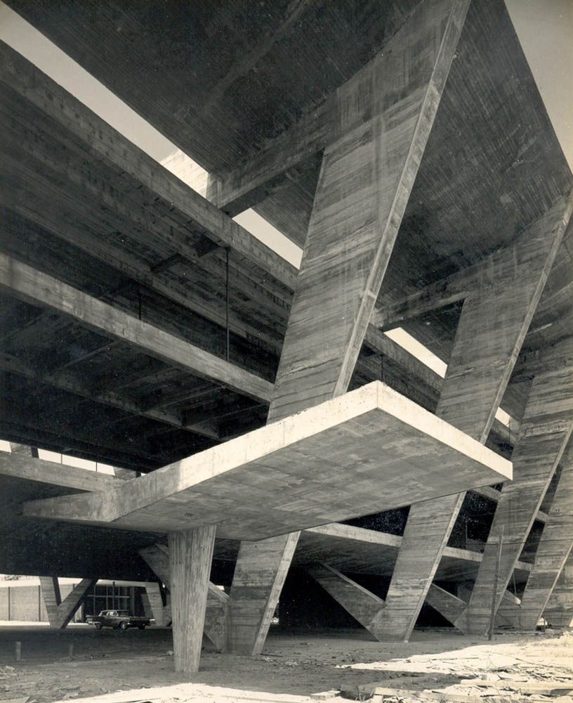 archinerds's tweet image. Museum of Modern Art of Rio de Janeiro during construction, Affonso Eduardo Reidy, Rio de Janeiro, Brazil, 1955.

Follow archinerds for your daily dose of architecture
#archinerds #architecture #affonsoeduardoreidy #riodejaneiro #modernism