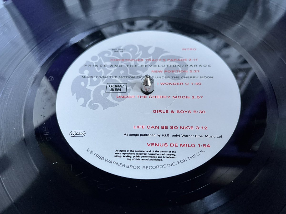 DonQuichotte69's tweet image. #plaatvandedag Prince &amp;amp; The Revolution - Parade (1986) Op zijn tiende sterfdag besef ik me dat ik me gelukkig mag prijzen dat ik hem zo vaak live heb mogen zien. I miss him. #princelegacy #vinylcollection #80music