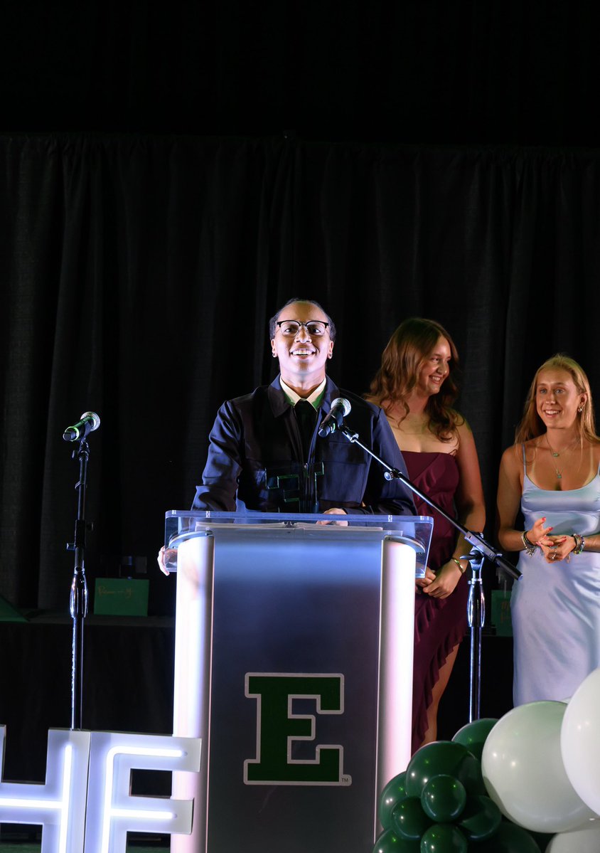 EMUWBB's tweet image. Peyton was named Rookie Student-Athlete of the Year at last night’s Ypsi awards!👏🏆