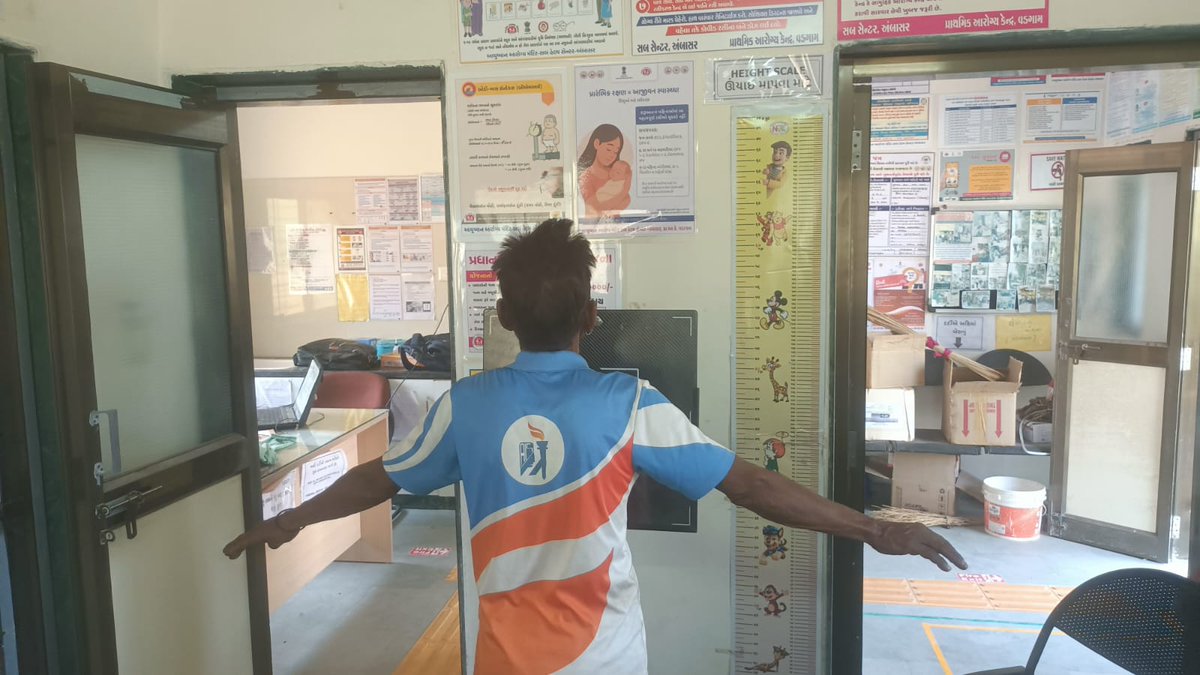 arvalli_dto's tweet image. ટીબી મુક્ત ભારત અભિયાન 2.0 અંતર્ગત ધનસુરા તાલુકાના અંબાસર અને મોટીવાવ ખાતે લાભાર્થીઓની આરોગ્ય તપાસ, ફેફસાના X-ray તથા આરોગ્ય માર્ગદર્શન આપવામાં આવ્યું.

#AAMShibir 
#HandHeldXray 
#HealthCareForAll

@CollectorArv