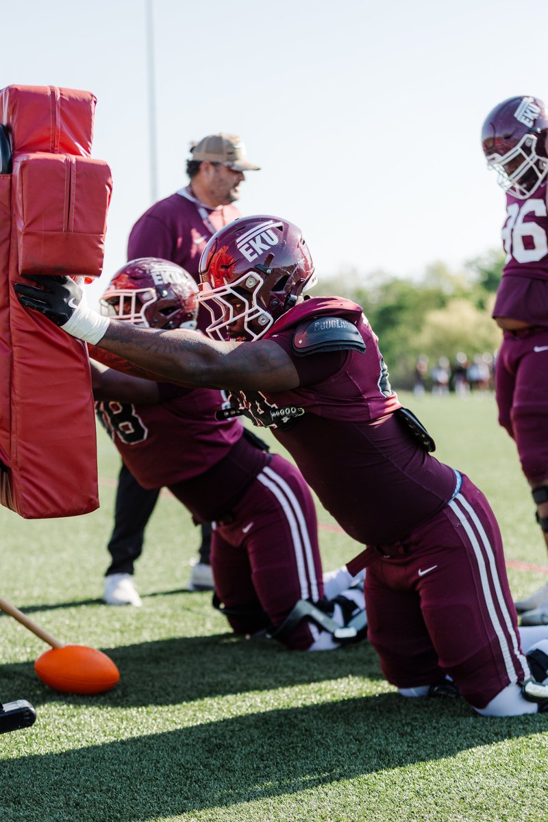 EKU Football tweet media