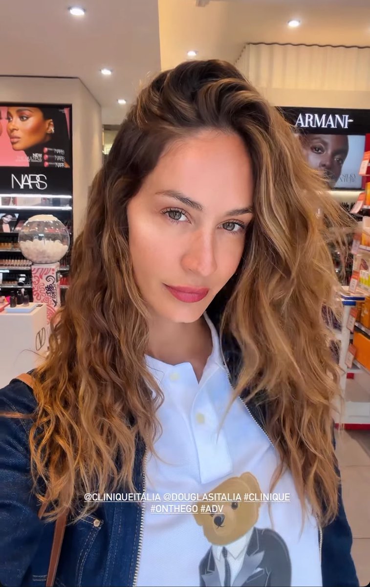 𝓛𝓪𝓒𝓻𝓲 💙🖤 (ero Santero)) tweet media