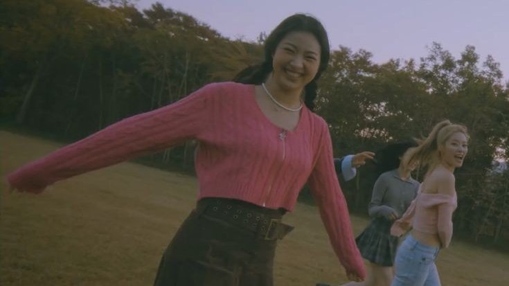 the sweetest girl ever 🩷

#아란 #aran #ablume