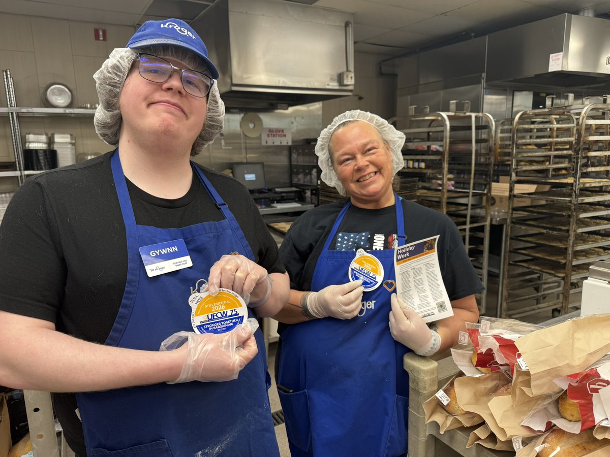 UFCW75's tweet photo. As bargaining with Cincinnati/Dayton Kroger approaches, our members are united and ready to stand together.

To help members show their Union Pride, we'll be distributing UFCW 75 "Stronger Together in Bargaining" stickers in all Kroger locations - be on the lookout at your store! https://t.co/7D4Ib5iRwv