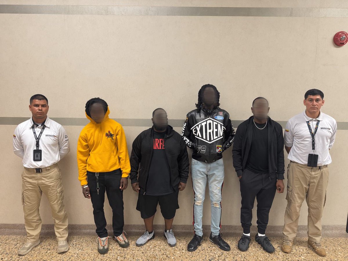 🚨🚨¡No entran! 🚫🤚🏼

Otros dos estadounidenses inadmitidos en el <a href="/AeropuertoMDE/">Aeropuerto internacional José María Córdova</a>, por alerta de turismo con fines de explotación sexual. 
Durante 2026 son más de 60 los inadmitidos por Migración Colombia por esta causa en todo el país, solo en Antioquia la cifra asciende a 48.