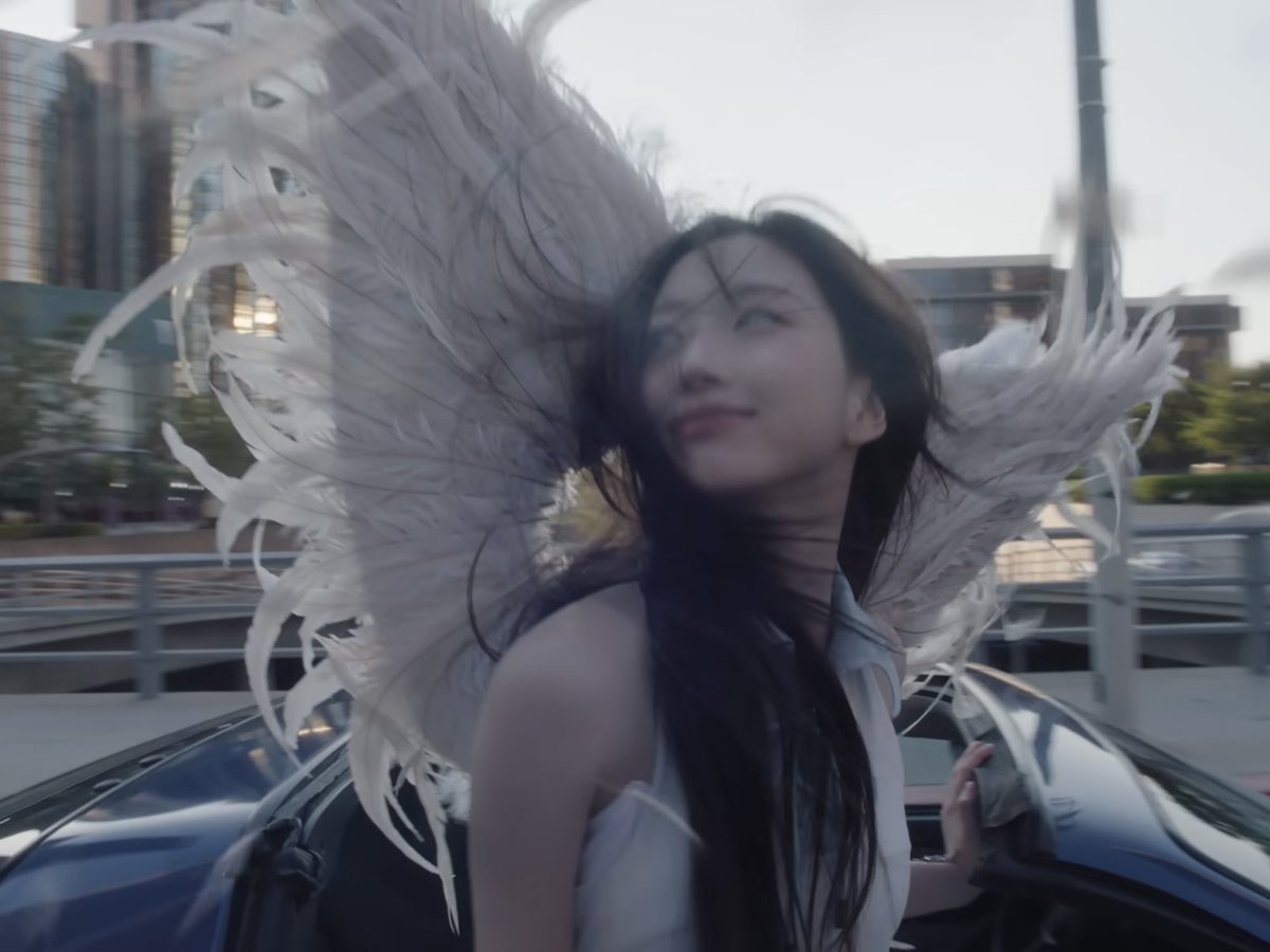 릴며들다 Lilyfied🪁 tweet media