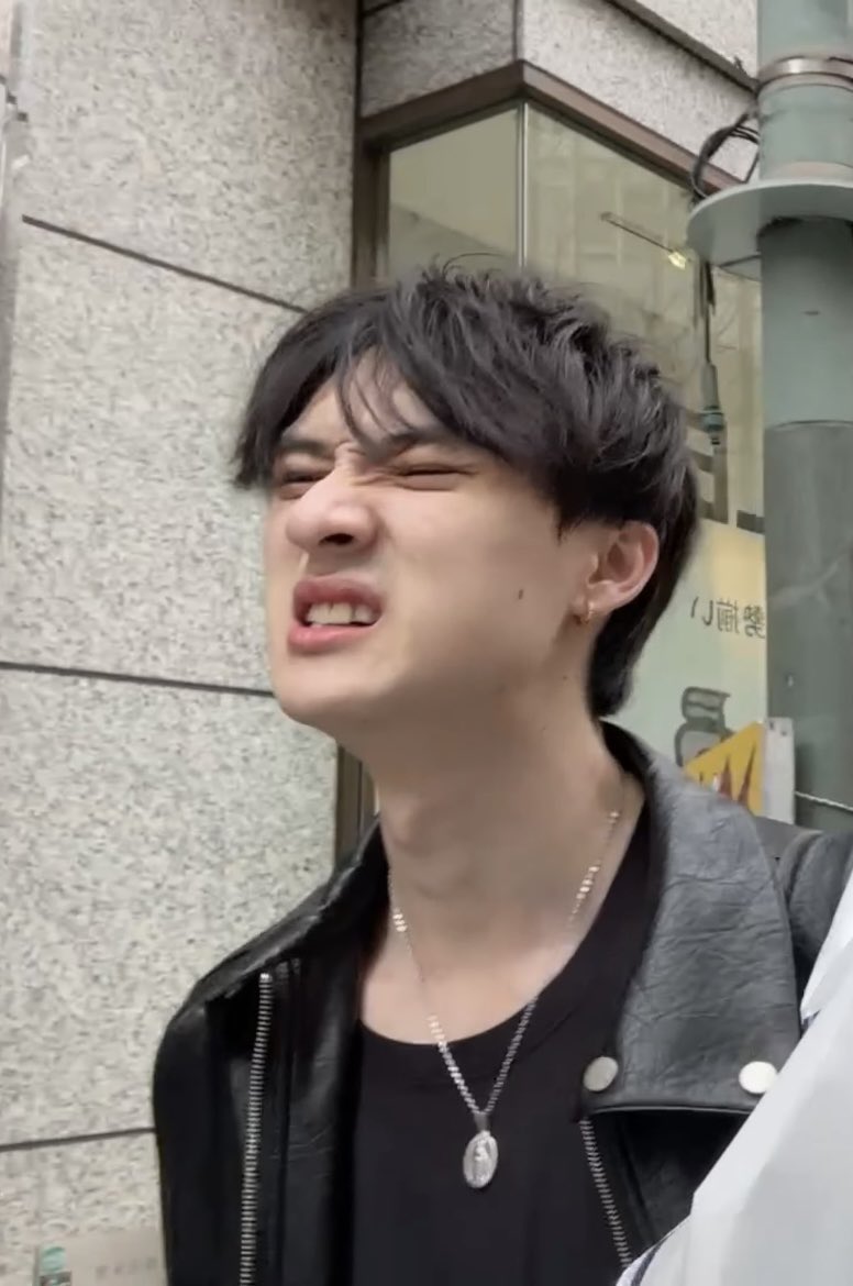 imoyy✨️ tweet media