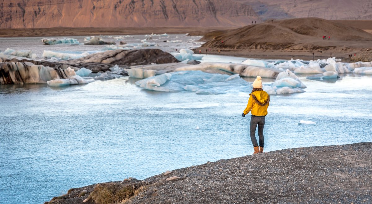 WhereverFamily's tweet photo. Tour Company Launches Private Arctic Expeditions Just for Families

@SecretAtlas 

© Leonardospencer | Dreamstime
https://t.co/94TV8FpwhI https://t.co/QjHqPyIrbC