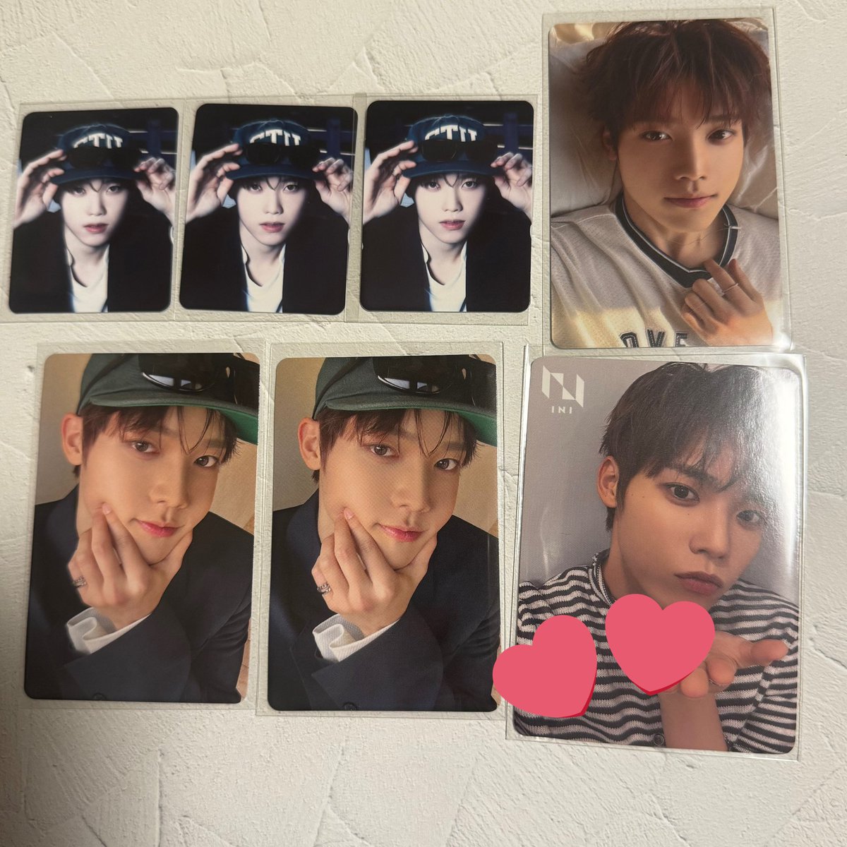 フユツキ tweet media