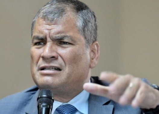 Politics Ec tweet media