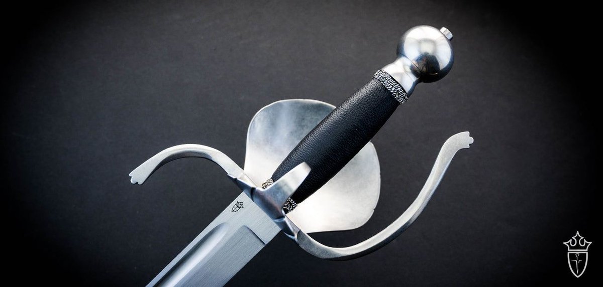 CASIberia's tweet photo. πBack in Stock - Shell Guard Cutlass
https://t.co/WrEEq6IJoe
Command the Seven Seas again! Our very sharp cutlass is ready for your next swashbuckling adventure!
#cutlass #kingstonarmsswords #swordsofinstagram #historicaleuropeanmartialarts #kingstonarms #europeanswordsmanship #Sword #handmade #swordlife #sparring #swachbuckling