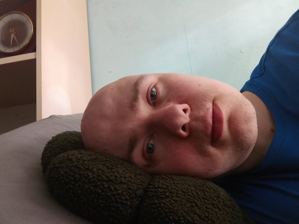 Too damn tired. I've been up since 6pm. Just carried 100kg up 8 flights of stairs and i never noticed that my aunt's clock needs a new battery