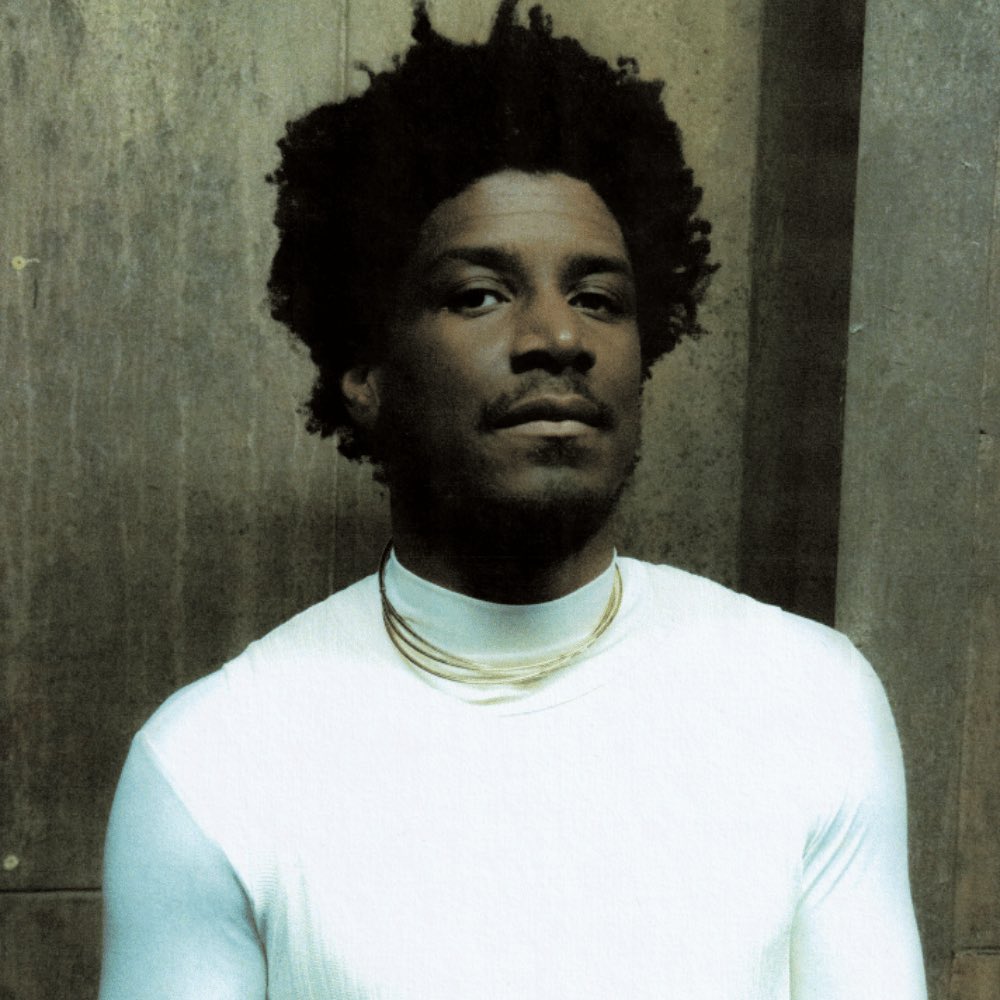 Pop Crave tweet media