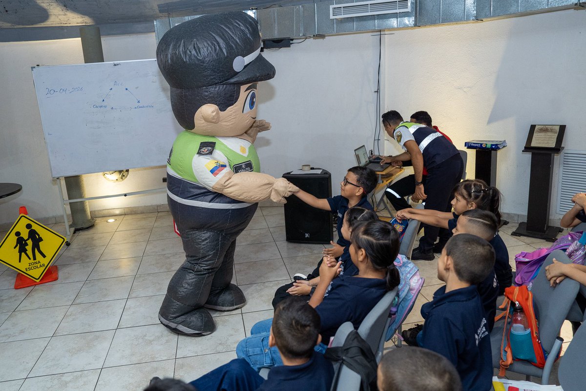 Bomberos Babahoyo tweet media