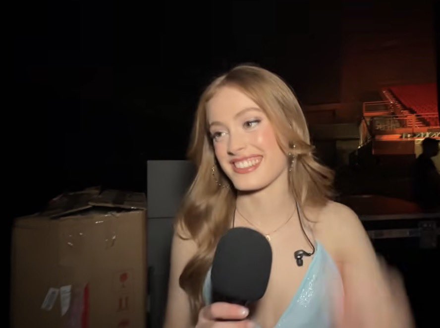 OliviaActual's tweet photo. Ya tenéis disponible el vídeo del PRIMER CONCIERTO DE LA #OTGIRA en el @BizkaiaArena!  Os dejamos el link directo aquí! 💙

https://t.co/mwXKf1Od0S https://t.co/EpWyTJecNE