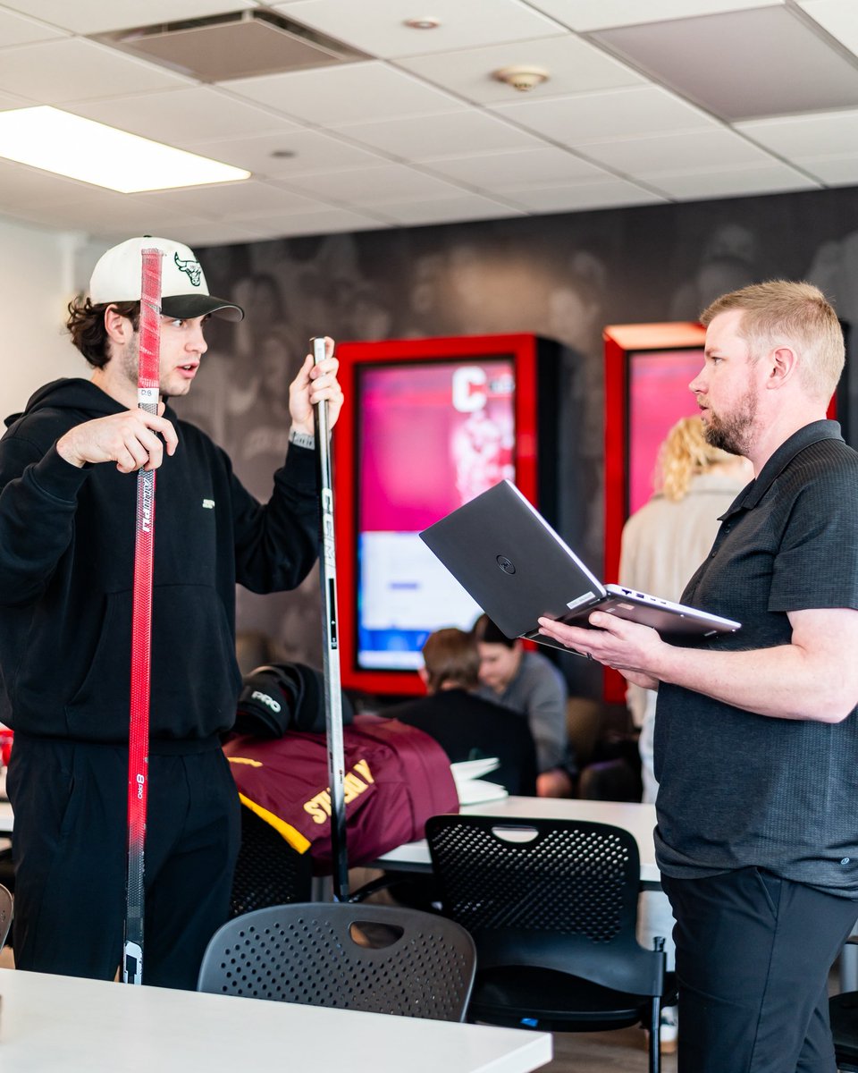 Cornell Men’s Ice Hockey tweet media