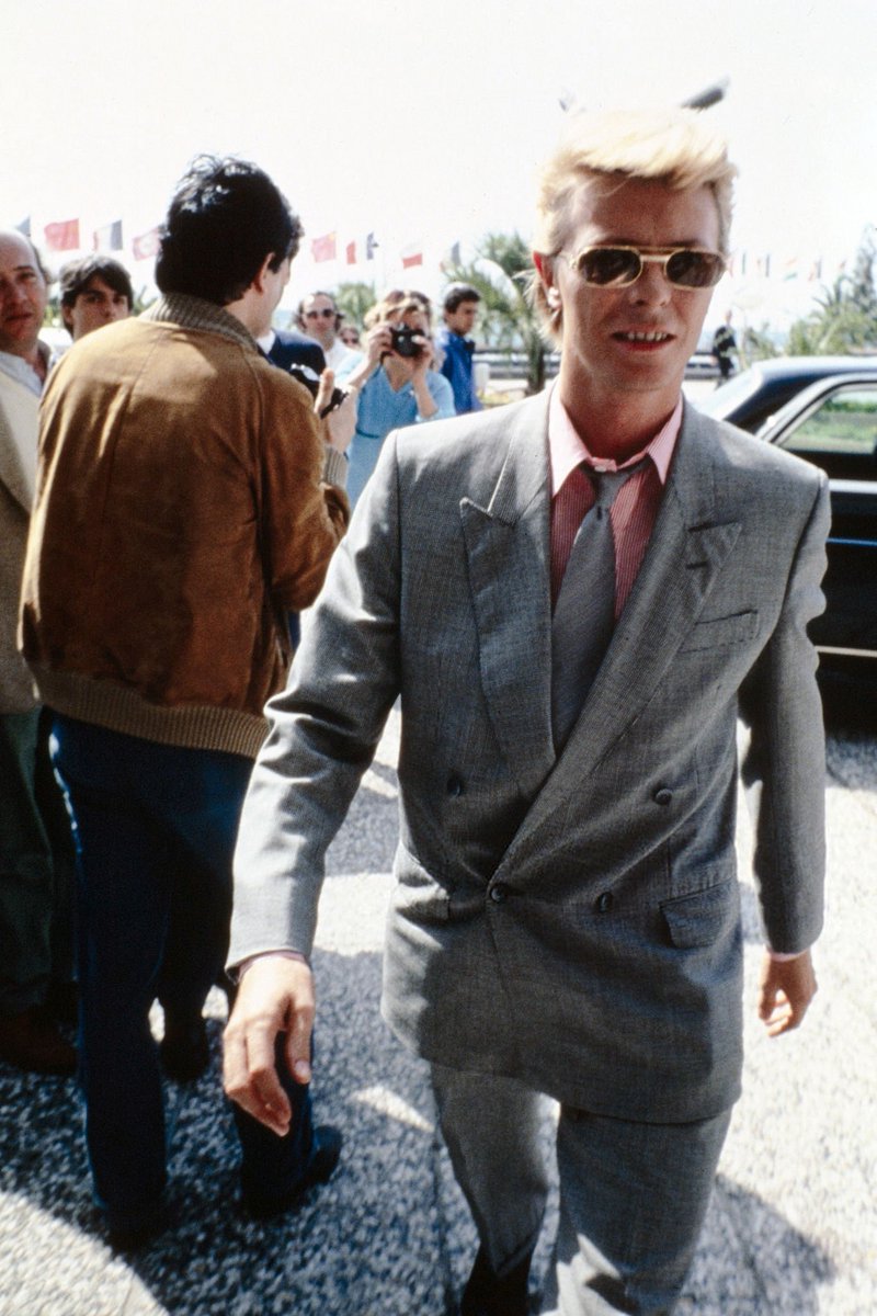 bowie archive tweet media
