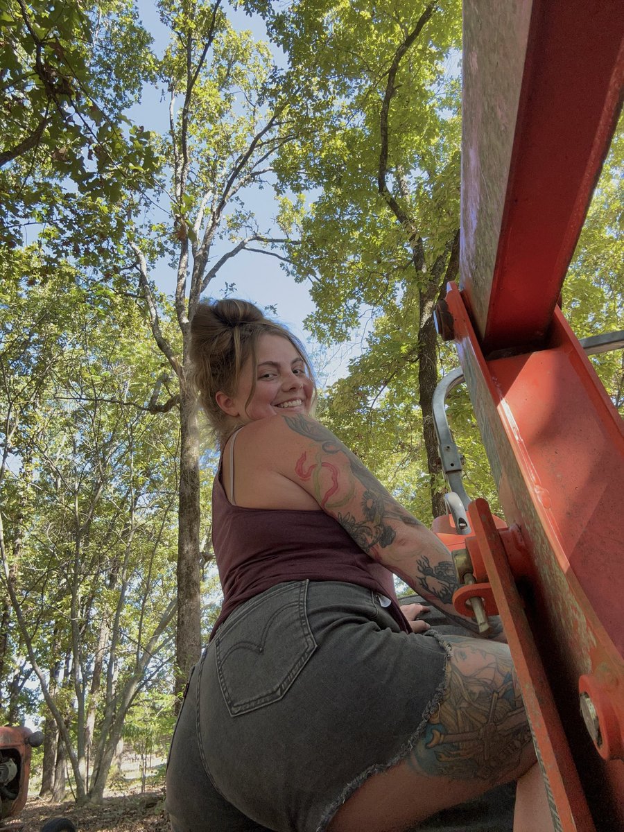 apackofsourskittlesfromthehardwarestore⚯ ͛ tweet media