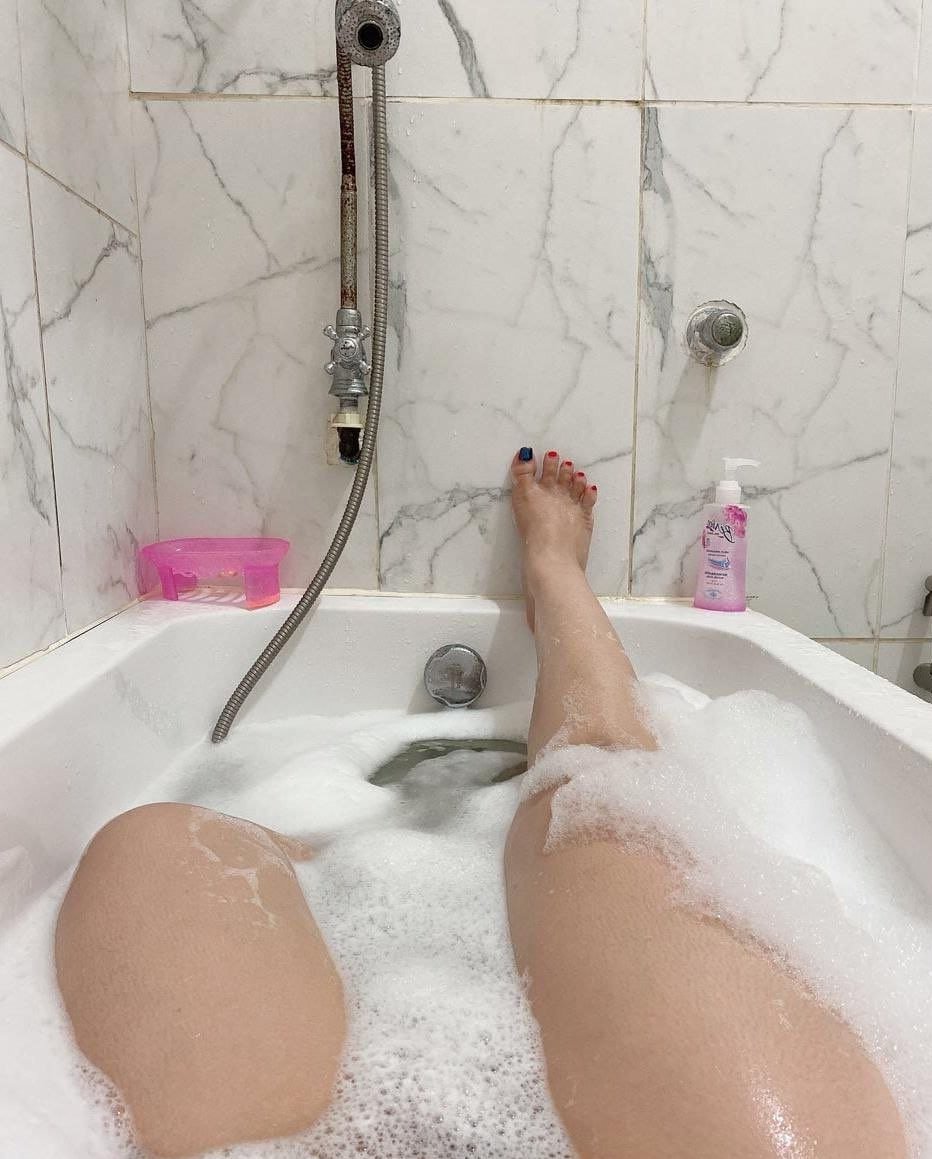 bebe_sohot tweet media