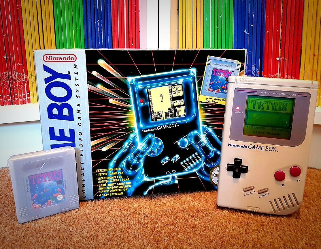 Happy 37th birthday to the Nintendo Game Boy!